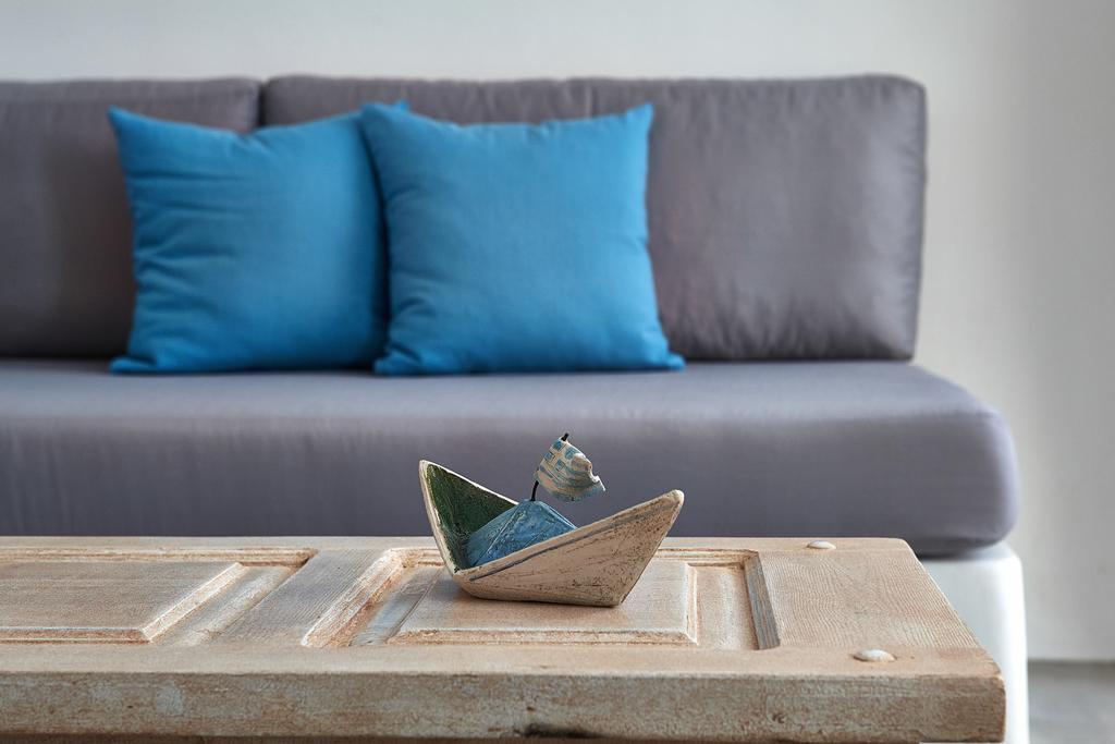 Liakada Oia Suites Dış mekan fotoğraf