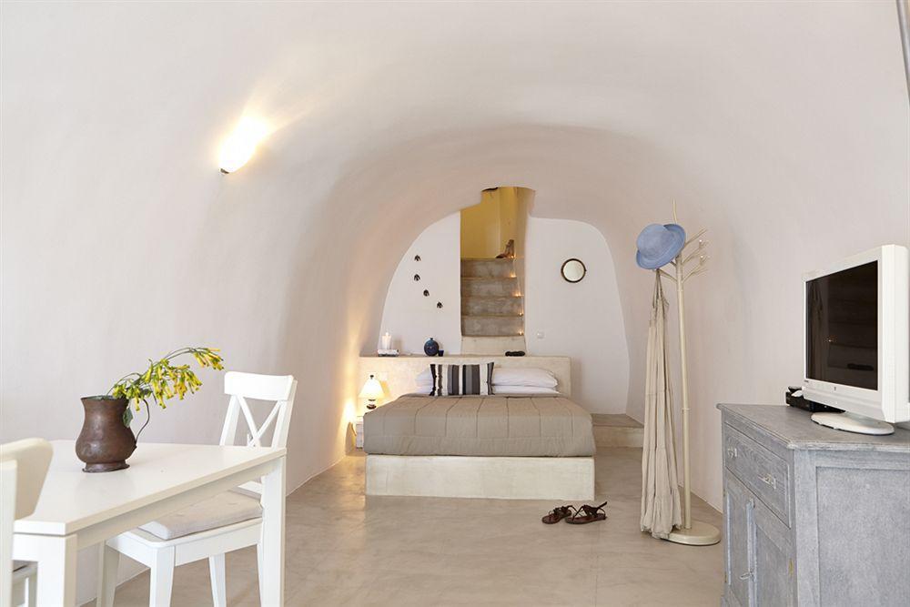 Liakada Oia Suites Dış mekan fotoğraf