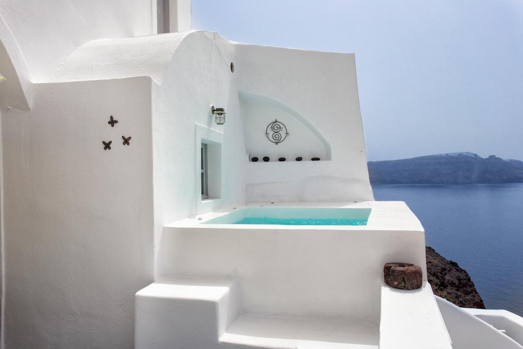 Liakada Oia Suites Dış mekan fotoğraf