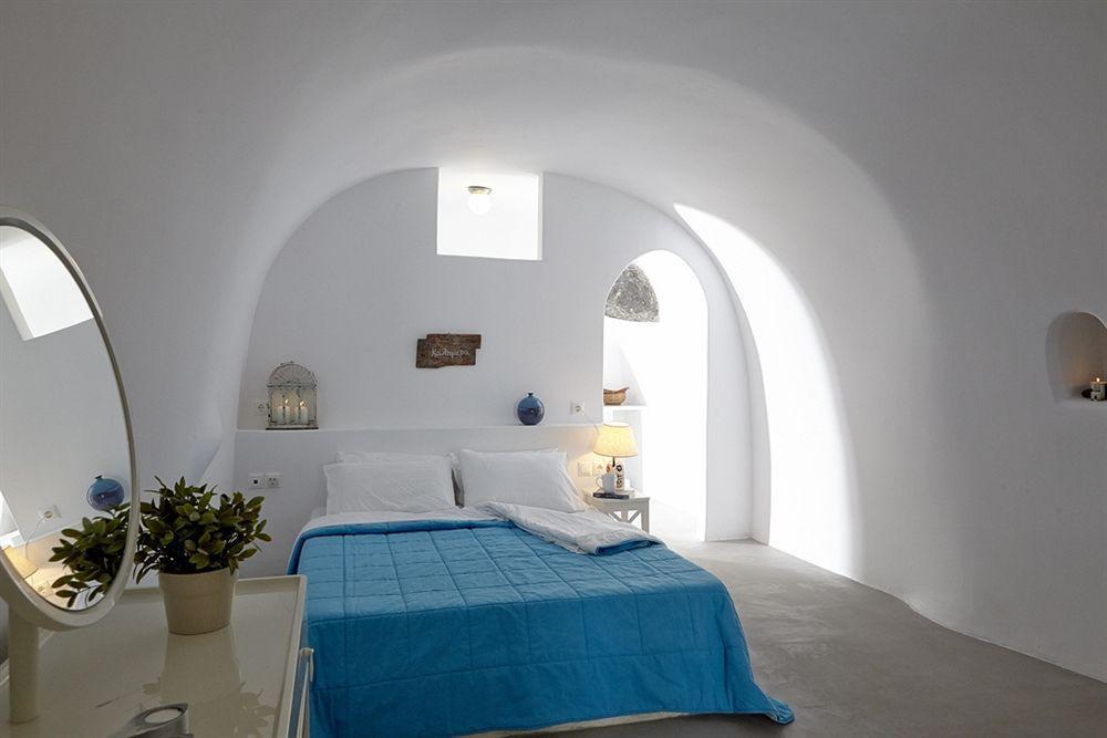 Liakada Oia Suites Dış mekan fotoğraf
