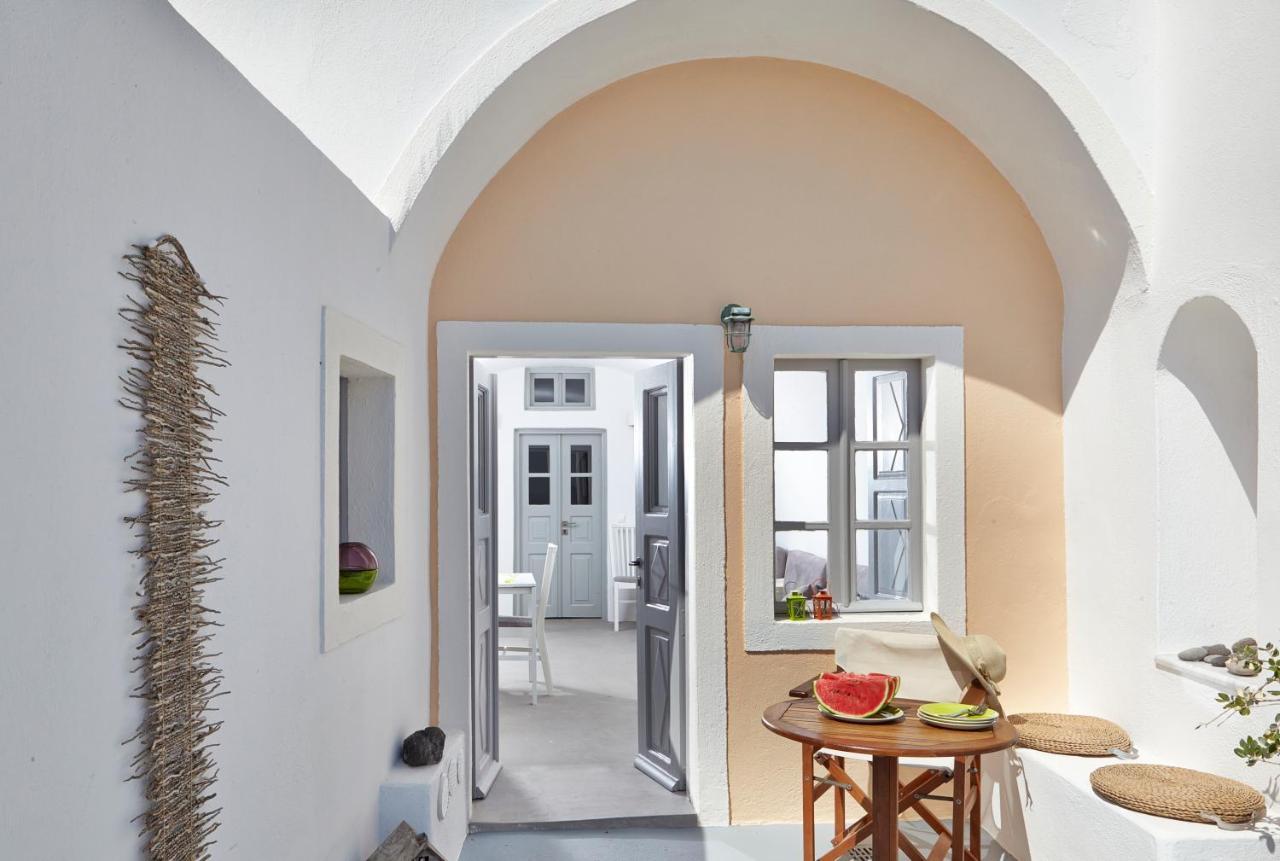 Liakada Oia Suites Dış mekan fotoğraf
